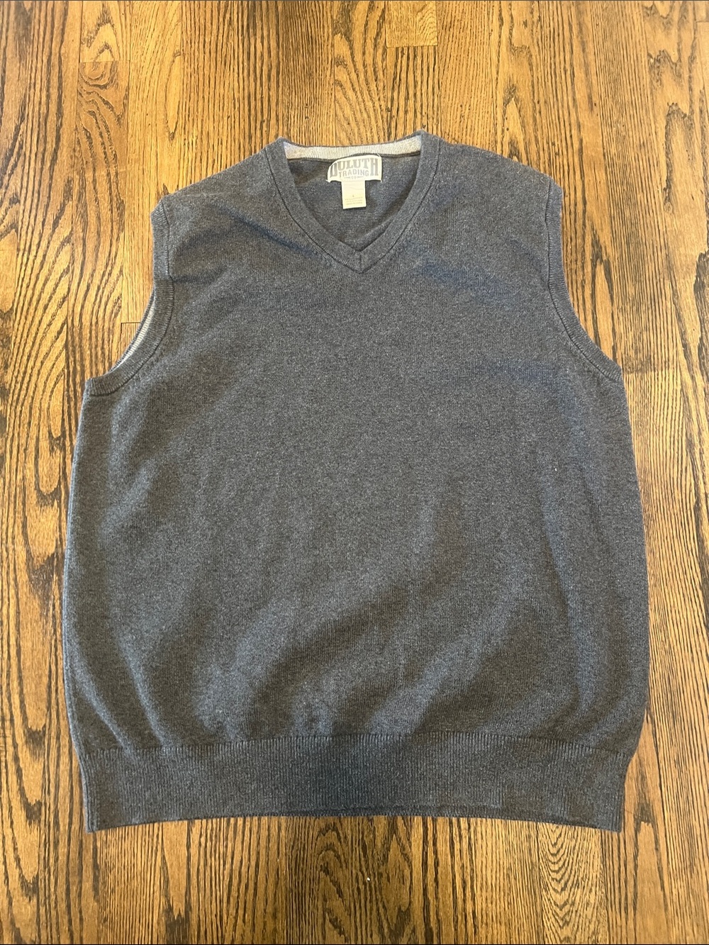 Duluth Trading Co Gray V-Neck Sweater Vest